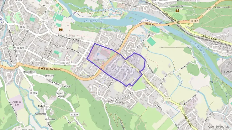 Appartement 85 m² quatre pièces à vendre à Mazères-Lezons Appartement 85 m² quatre pièces à vendre à Mazères-Lezons