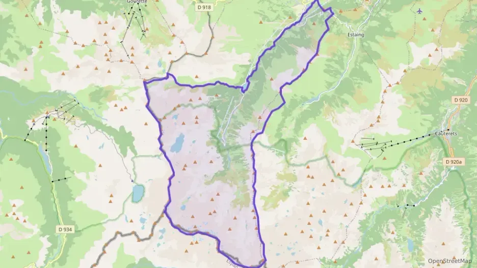 Appartement 70 m² trois pièces à vendre à Arrens-Marsous Appartement 70 m² trois pièces à vendre à Arrens-Marsous