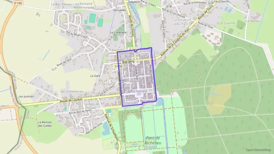 Appartement 87 m² quatre pièces à vendre à Richelieu