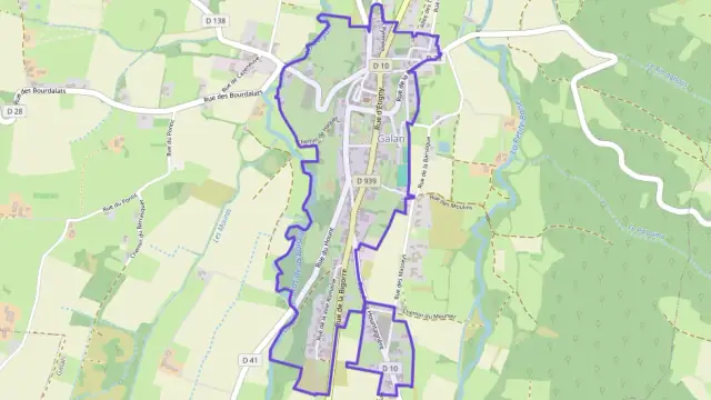 Appartement 78 m² quatre pièces à vendre à Galan