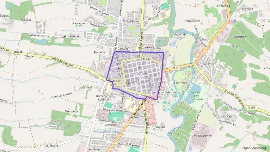 Appartement 40 m² trois pièces à vendre à Mirande Appartement 40 m² trois pièces à vendre à Mirande