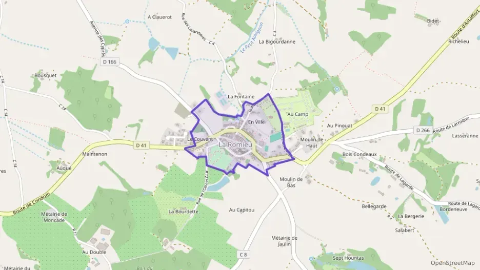 Appartement 112 m² trois pièces à vendre à La Romieu Appartement 112 m² trois pièces à vendre à La Romieu