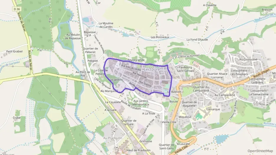 Appartement 103 m² trois pièces à vendre à Lectoure Appartement 103 m² trois pièces à vendre à Lectoure