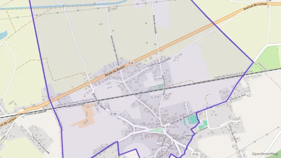 Appartement 42 m² trois pièces à vendre à Labarthe-Rivière Appartement 42 m² trois pièces à vendre à Labarthe-Rivière