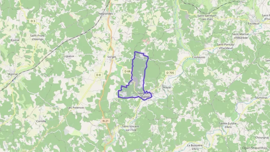 Appartement 130 m² trois pièces à vendre à Savignac-les-Églises Appartement 130 m² trois pièces à vendre à Savignac-les-Églises