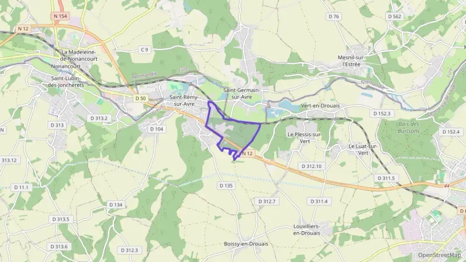 Appartement 100 m² trois pièces à vendre à Saint-Rémy-sur-Avre Appartement 100 m² trois pièces à vendre à Saint-Rémy-sur-Avre