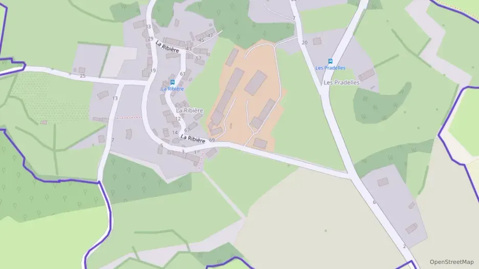 Appartement 90 m² trois pièces à vendre à Saint-Sulpice-le-Guérétois Appartement 90 m² trois pièces à vendre à Saint-Sulpice-le-Guérétois