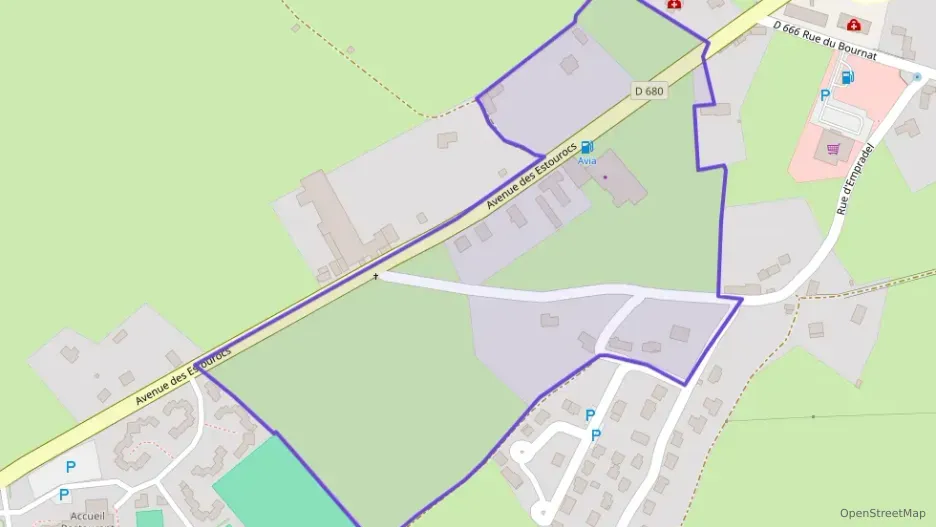 Appartement 73 m² quatre pièces à vendre à Pleaux Appartement 73 m² quatre pièces à vendre à Pleaux