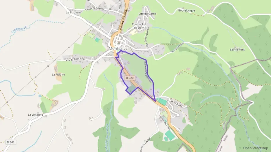 Appartement 96 m² quatre pièces à vendre à Montsalvy Appartement 96 m² quatre pièces à vendre à Montsalvy