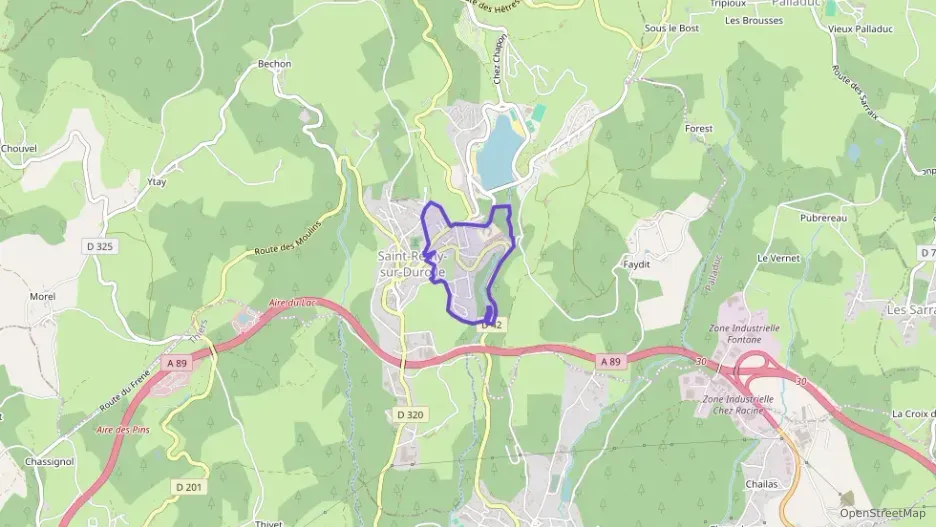 Appartement 85 m² quatre pièces à vendre à Saint-Rémy-sur-Durolle Appartement 85 m² quatre pièces à vendre à Saint-Rémy-sur-Durolle