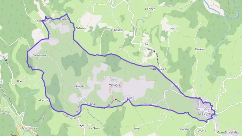 Appartement 72 m² trois pièces à vendre à Saint-Martin-la-Sauveté Appartement 72 m² trois pièces à vendre à Saint-Martin-la-Sauveté