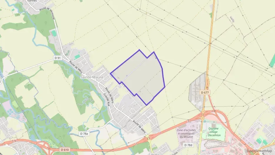 Appartement 66 m² trois pièces à vendre à Sainte-Maure Appartement 66 m² trois pièces à vendre à Sainte-Maure