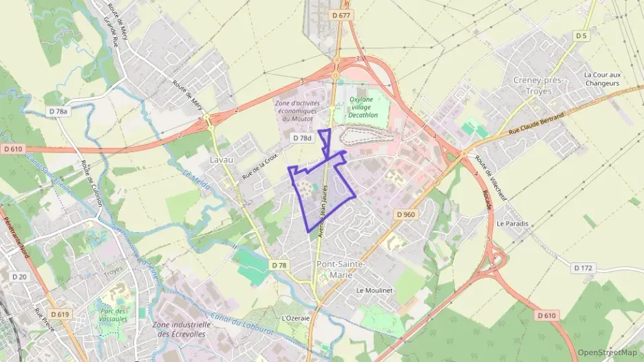 Appartement 86 m² quatre pièces à vendre à Pont-Sainte-Marie