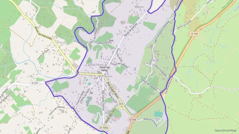 Appartement 105 m² trois pièces à vendre à Lablachère