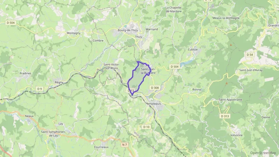 Appartement 107 m² trois pièces à vendre à Saint-Jean-la-Bussière Appartement 107 m² trois pièces à vendre à Saint-Jean-la-Bussière