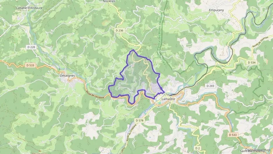 Appartement 40 m² trois pièces à vendre à Lamastre Appartement 40 m² trois pièces à vendre à Lamastre