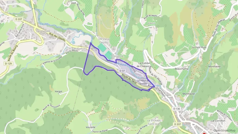 Appartement 90 m² trois pièces à vendre à Beaujeu Appartement 90 m² trois pièces à vendre à Beaujeu