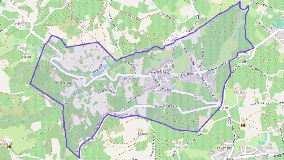 Appartement 140 m² cinq pièces à vendre à Salles-Arbuissonnas-en-Beaujolais Appartement 140 m² cinq pièces à vendre à Salles-Arbuissonnas-en-Beaujolais