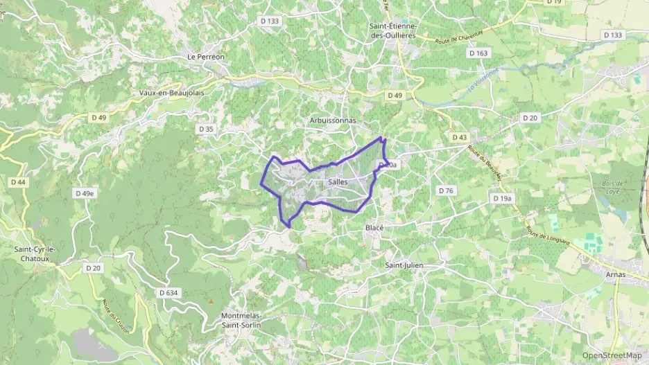 Appartement 140 m² cinq pièces à vendre à Salles-Arbuissonnas-en-Beaujolais Appartement 140 m² cinq pièces à vendre à Salles-Arbuissonnas-en-Beaujolais