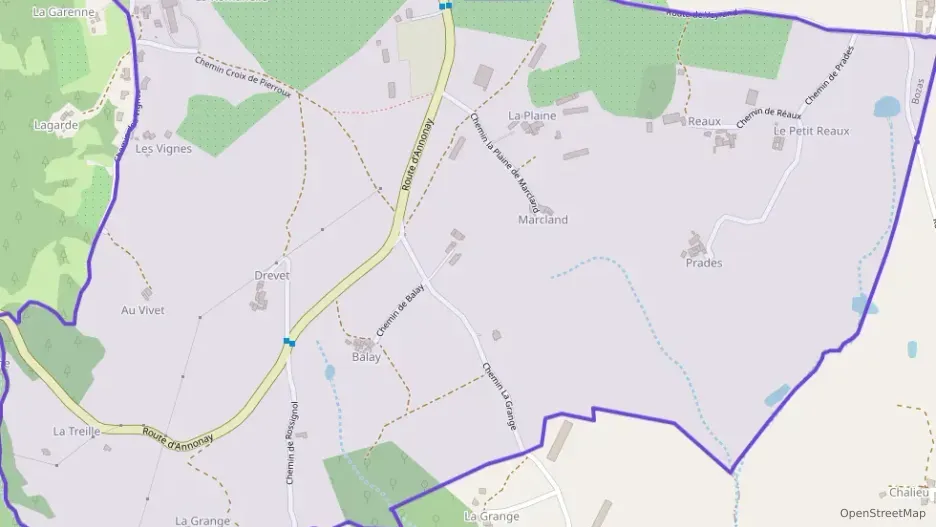 Appartement 140 m² quatre pièces à vendre à Bozas