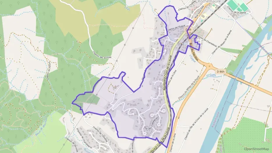 Appartement 90 m² quatre pièces à vendre à Rochemaure