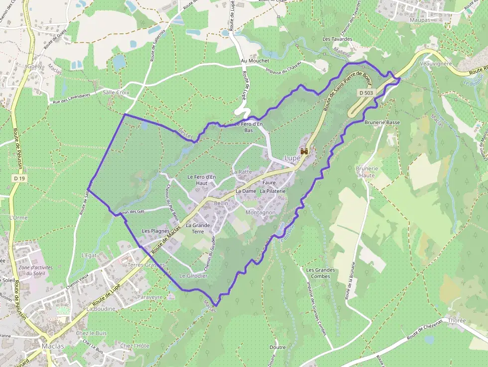 Appartement 100 m² quatre pièces à vendre à Lupé