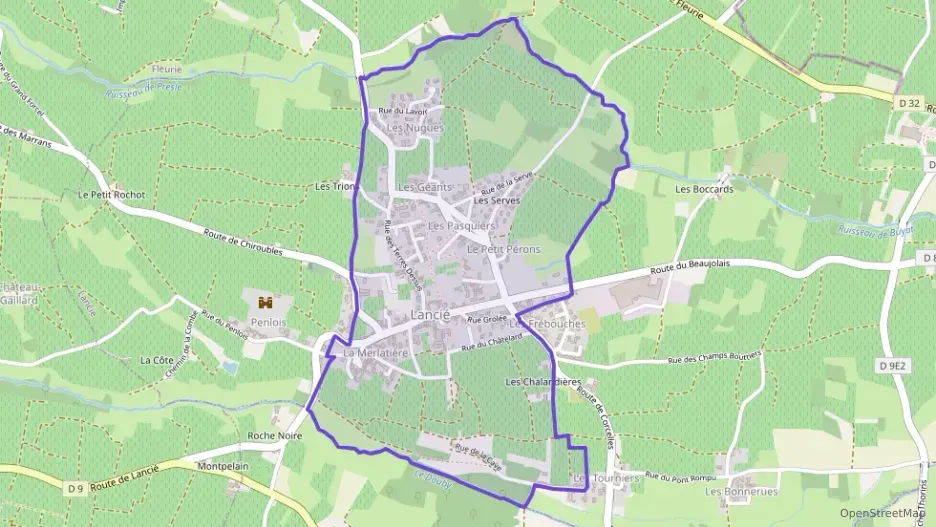 Appartement 77 m² quatre pièces à vendre à Lancié Appartement 77 m² quatre pièces à vendre à Lancié