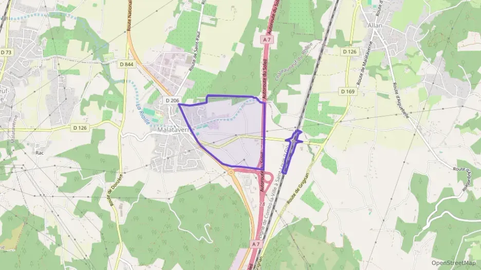 Appartement 94 m² quatre pièces à vendre à Malataverne