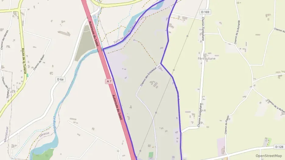 Appartement 60 m² trois pièces à vendre à Sauzet Appartement 60 m² trois pièces à vendre à Sauzet