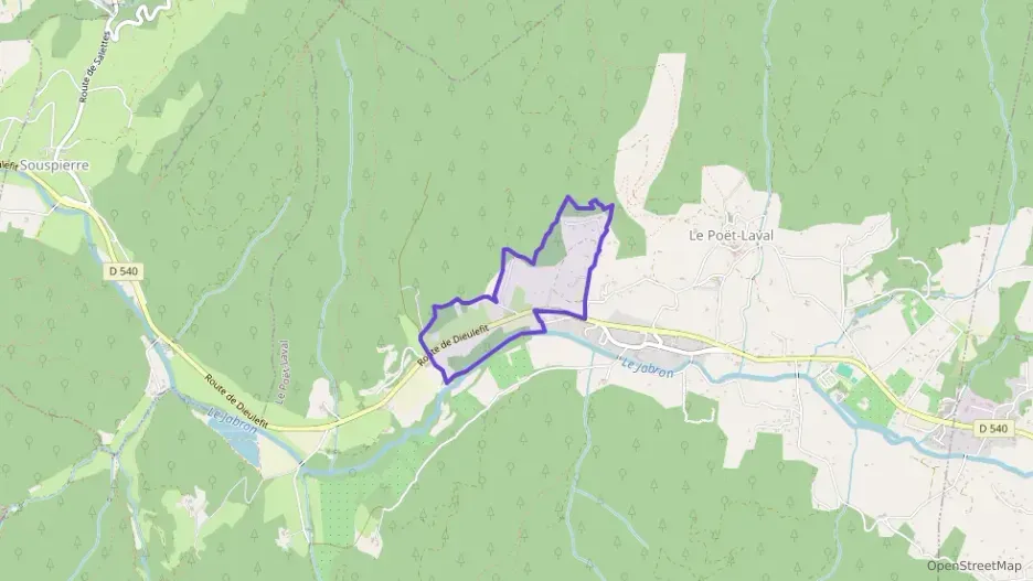 Appartement 87 m² deux pieces à vendre à Le Poët-Laval