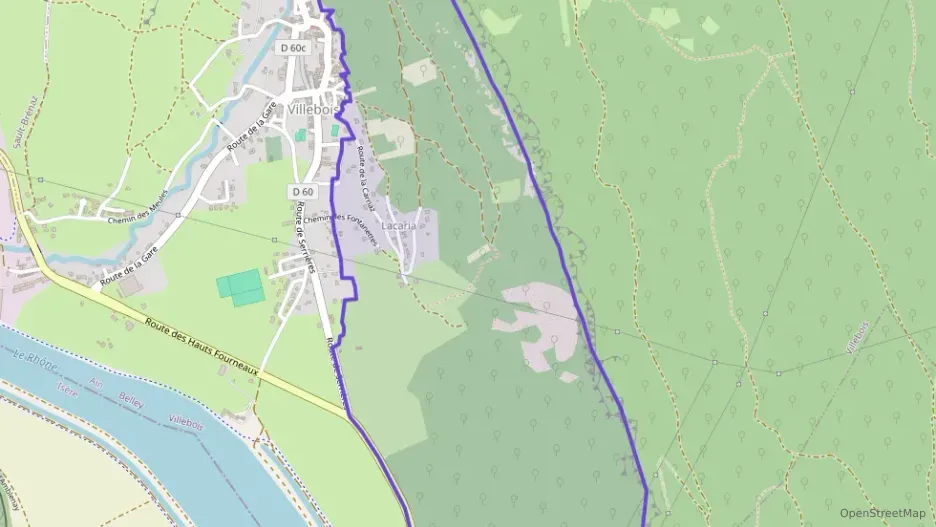 Appartement 146 m² cinq pièces à vendre à Villebois Appartement 146 m² cinq pièces à vendre à Villebois