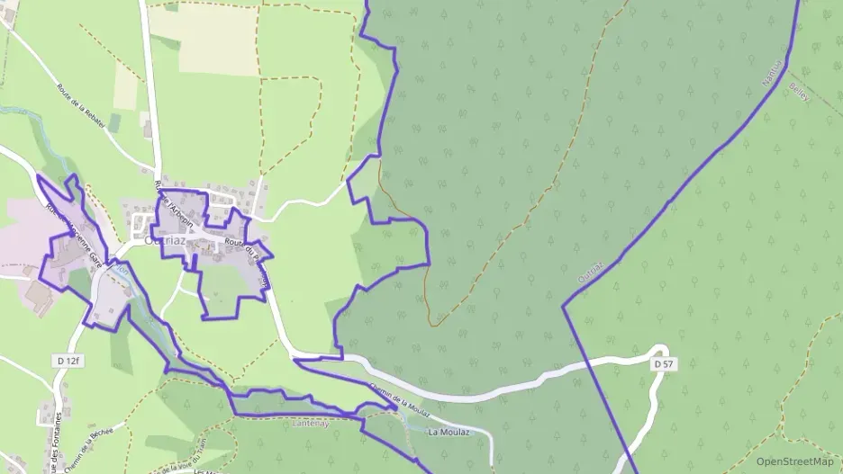 Appartement 115 m² cinq pièces à vendre à Outriaz Appartement 115 m² cinq pièces à vendre à Outriaz