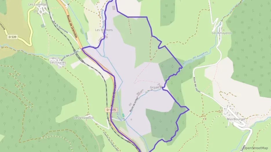 Appartement 65 m² trois pièces à vendre à Lus-la-Croix-Haute Appartement 65 m² trois pièces à vendre à Lus-la-Croix-Haute
