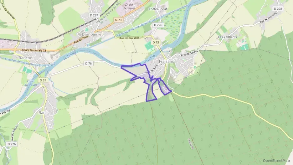 Appartement 90 m² trois pièces à vendre à Fraisans Appartement 90 m² trois pièces à vendre à Fraisans