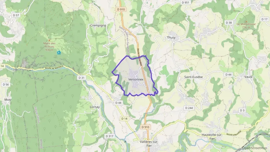 Appartement 100 m² cinq pièces à vendre à Versonnex Appartement 100 m² cinq pièces à vendre à Versonnex