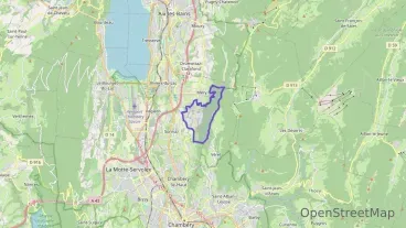 Appartement 86 m² quatre pièces à vendre à Méry