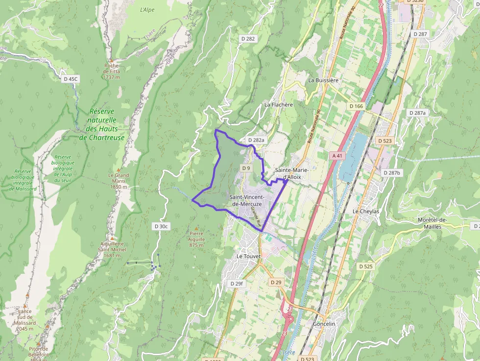 Appartement 80 m² quatre pièces à vendre à Saint-Vincent-de-Mercuze