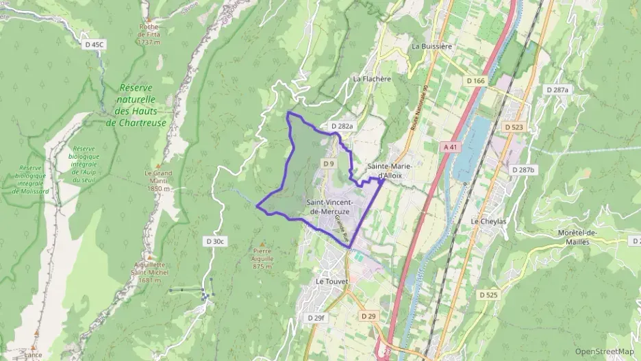 Appartement 80 m² quatre pièces à vendre à Saint-Vincent-de-Mercuze Appartement 80 m² quatre pièces à vendre à Saint-Vincent-de-Mercuze