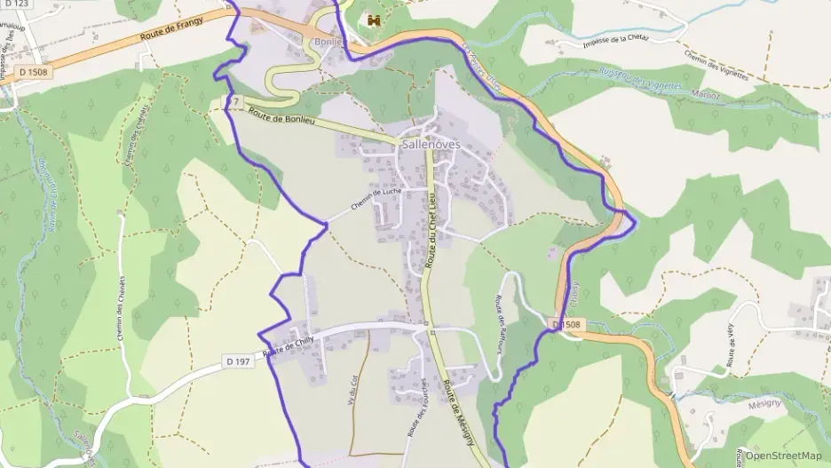 Appartement 79 m² trois pièces à vendre à Sallenôves Appartement 79 m² trois pièces à vendre à Sallenôves