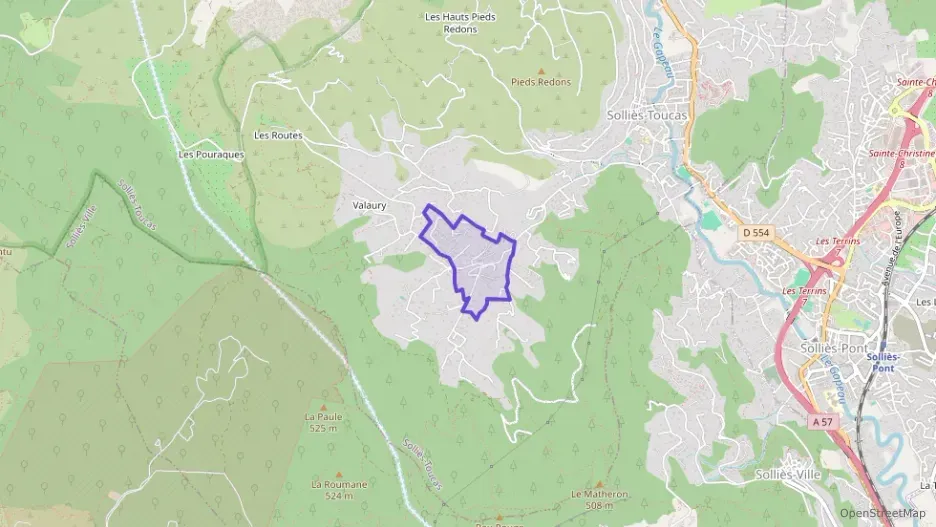 Appartement 113 m² quatre pièces à vendre à Solliès-Toucas Appartement 113 m² quatre pièces à vendre à Solliès-Toucas