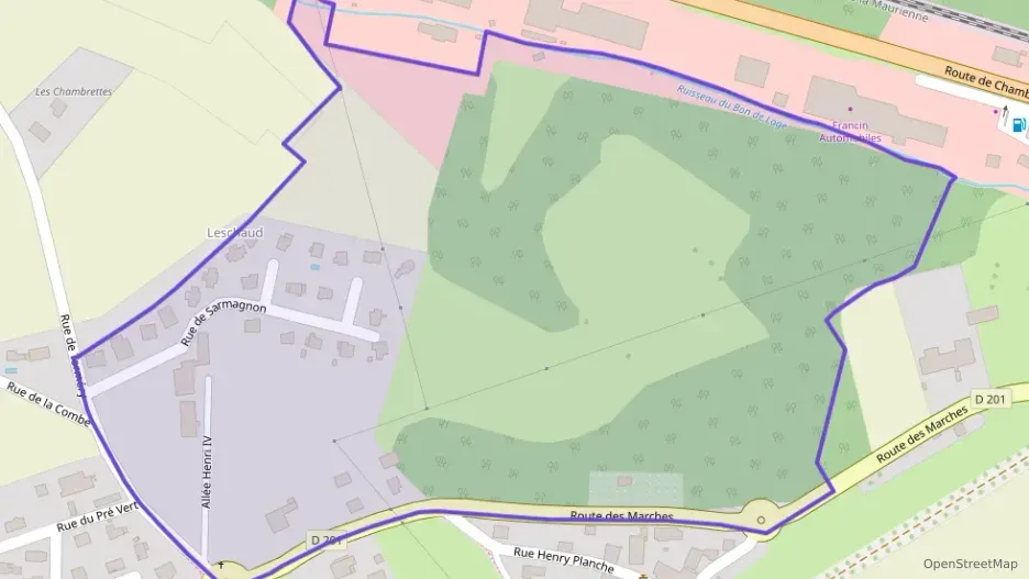 Appartement 113 m² cinq pièces à vendre à Porte-de-Savoie Appartement 113 m² cinq pièces à vendre à Porte-de-Savoie