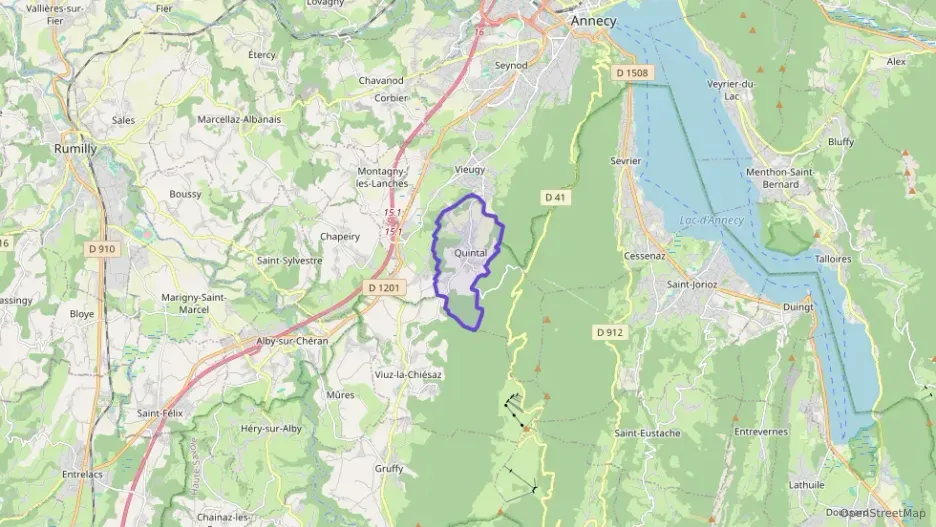 Appartement 106 m² quatre pièces à vendre à Quintal