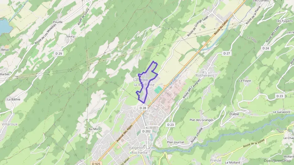 Appartement 91 m² trois pièces à vendre à La Croix-de-la-Rochette Appartement 91 m² trois pièces à vendre à La Croix-de-la-Rochette