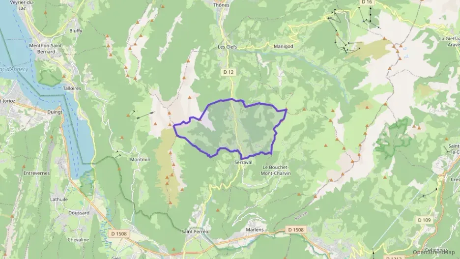 Appartement 70 m² quatre pièces à vendre à Serraval Appartement 70 m² quatre pièces à vendre à Serraval