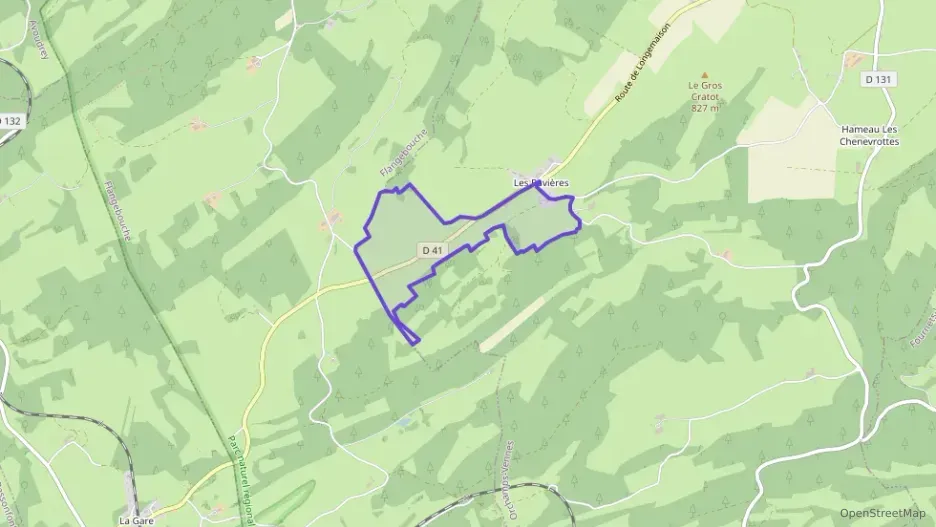 Appartement 101 m² trois pièces à vendre à Orchamps-Vennes Appartement 101 m² trois pièces à vendre à Orchamps-Vennes