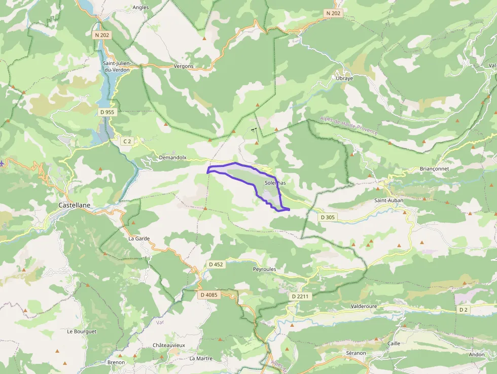 Appartement 69 m² trois pièces à vendre à Soleilhas