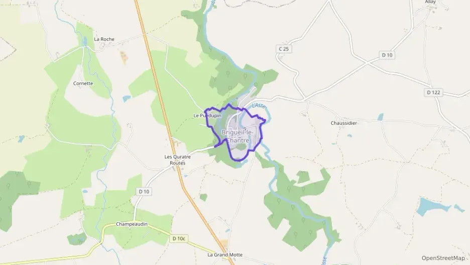 Appartement 55 m² trois pièces à vendre à Brigueil-le-Chantre Appartement 55 m² trois pièces à vendre à Brigueil-le-Chantre