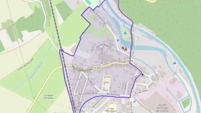 Appartement 76 m² quatre pièces à vendre à Froncles