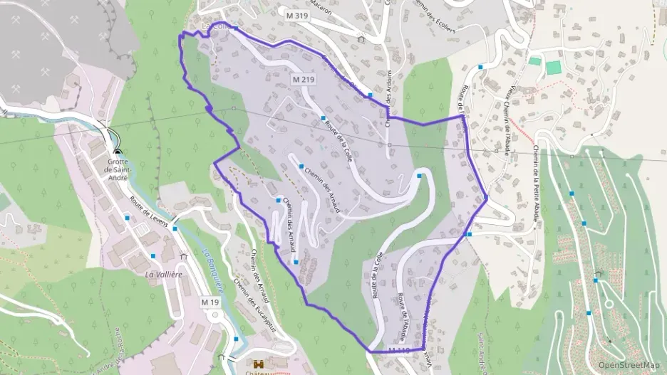 Appartement 77 m² quatre pièces à vendre à Saint-André-de-la-Roche Appartement 77 m² quatre pièces à vendre à Saint-André-de-la-Roche